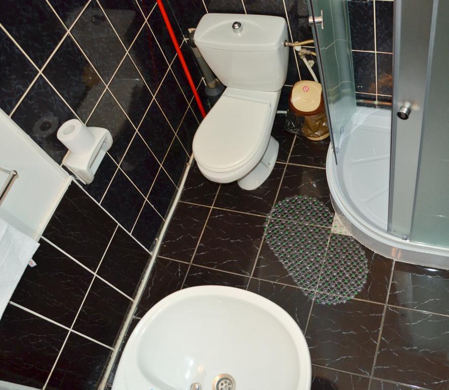 Pensiunea Happy Inn Dornavátra Szoba fotó